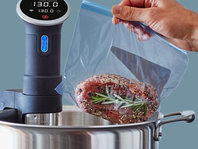 What Types of Containers You Can Use for Sous Vide Cooking?