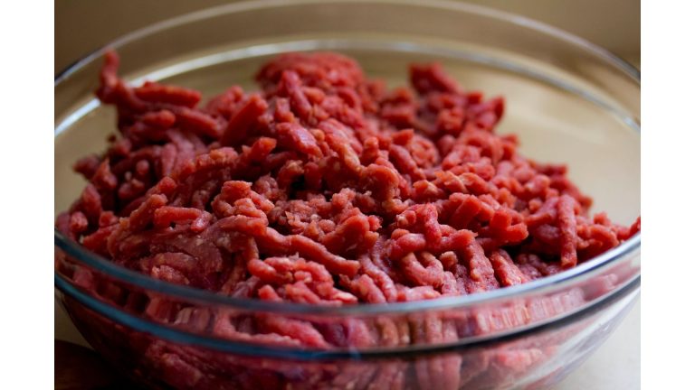 How Many Times to Grind Meat for Sausage?