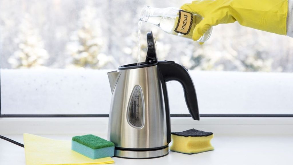 how-to-remove-rust-electric-kettle
